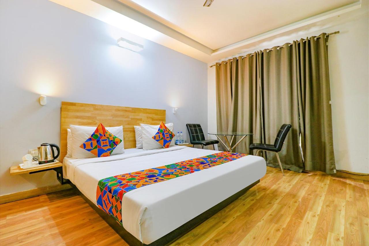 Fabhotel Majestic Jpm I Нью-Дели Экстерьер фото