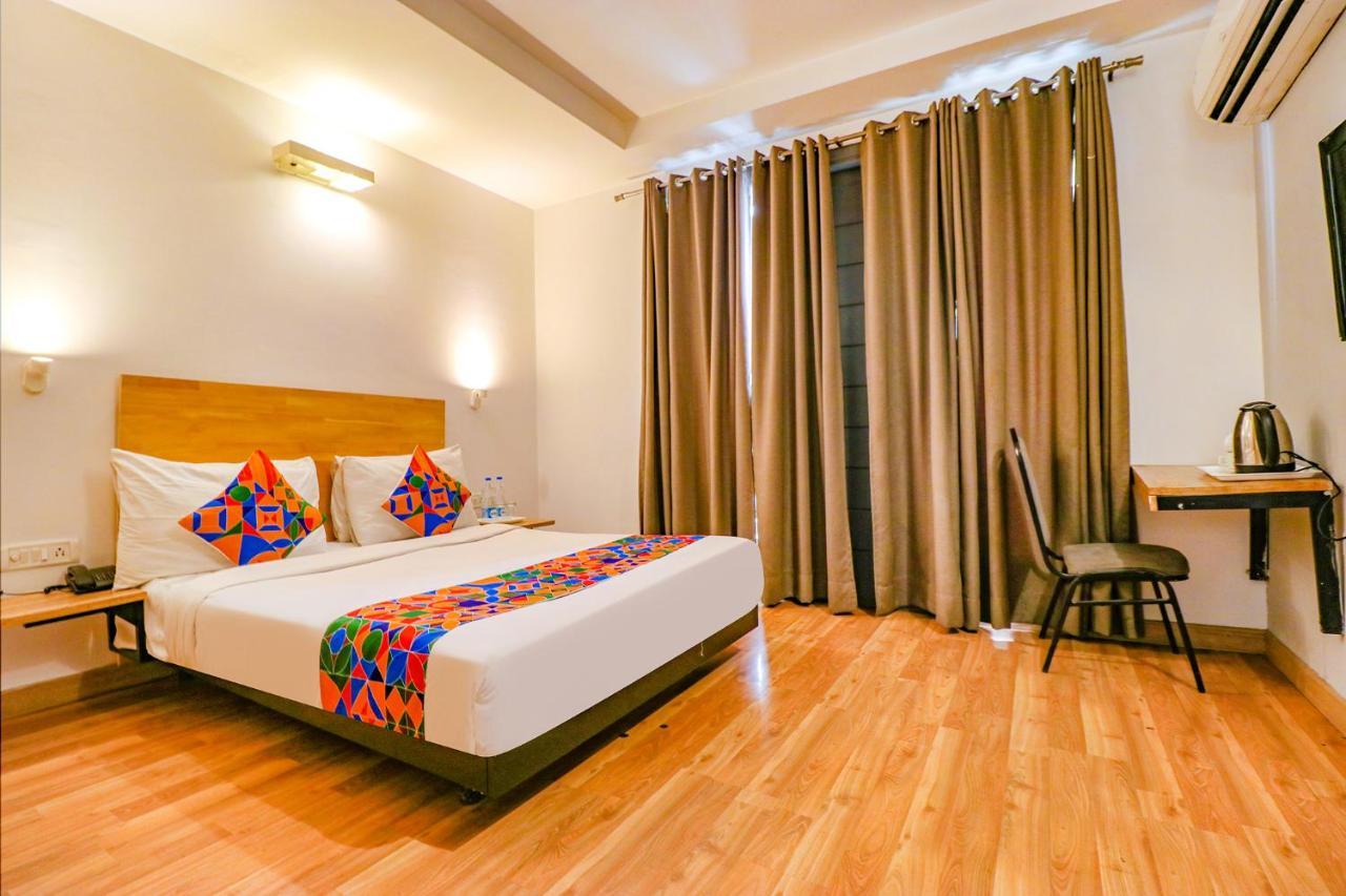 Fabhotel Majestic Jpm I Нью-Дели Экстерьер фото